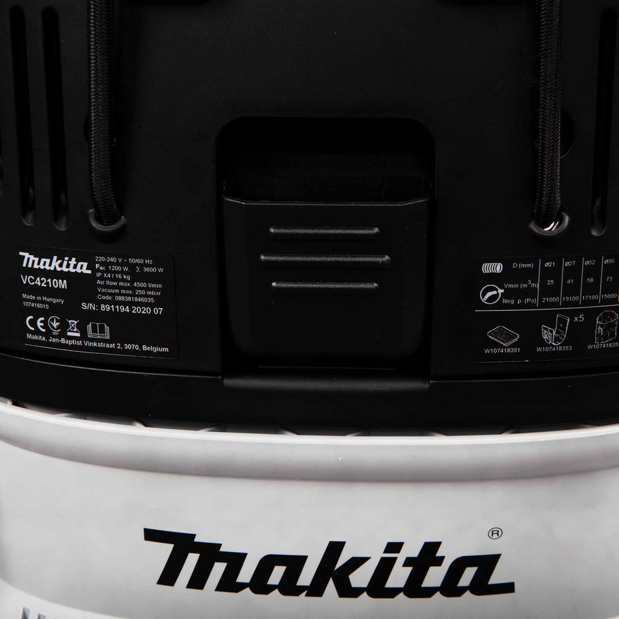 Aspirapolvere Professionale Makita VC4210MX 1200W