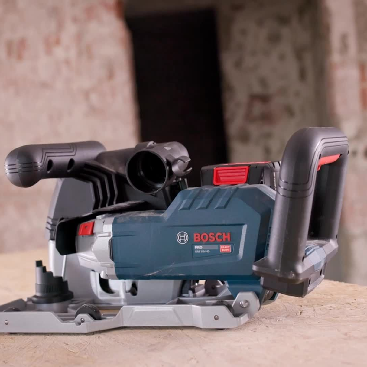 Fresatrice per scanalature Bosch GNF18V-40 18V