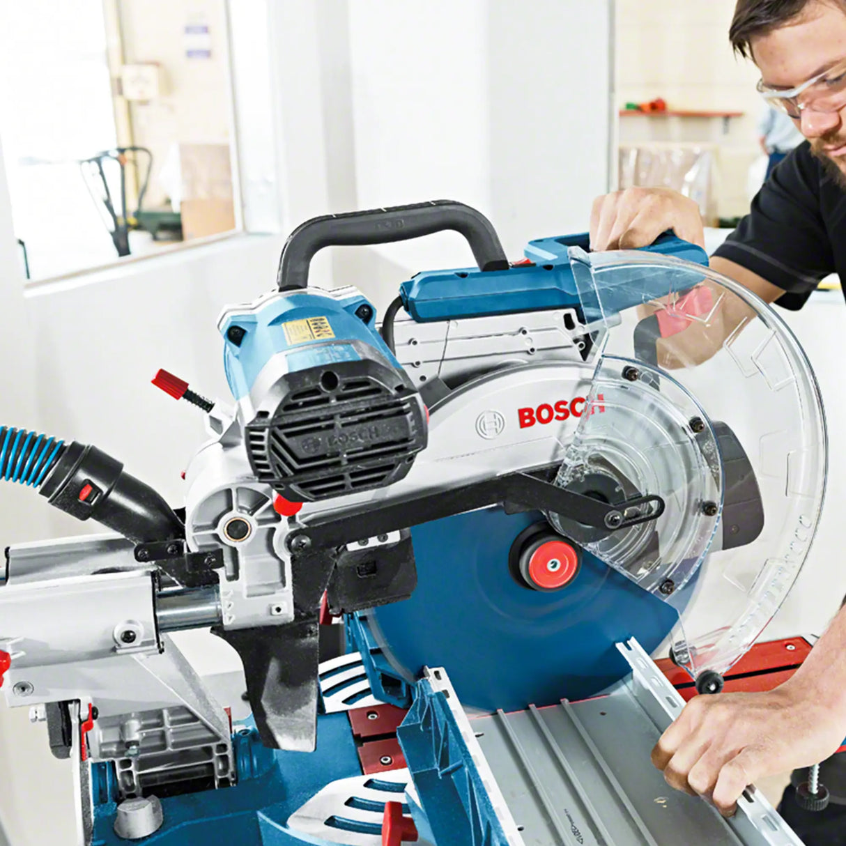 Radial cutting machine Bosch GCM 12 SDE
