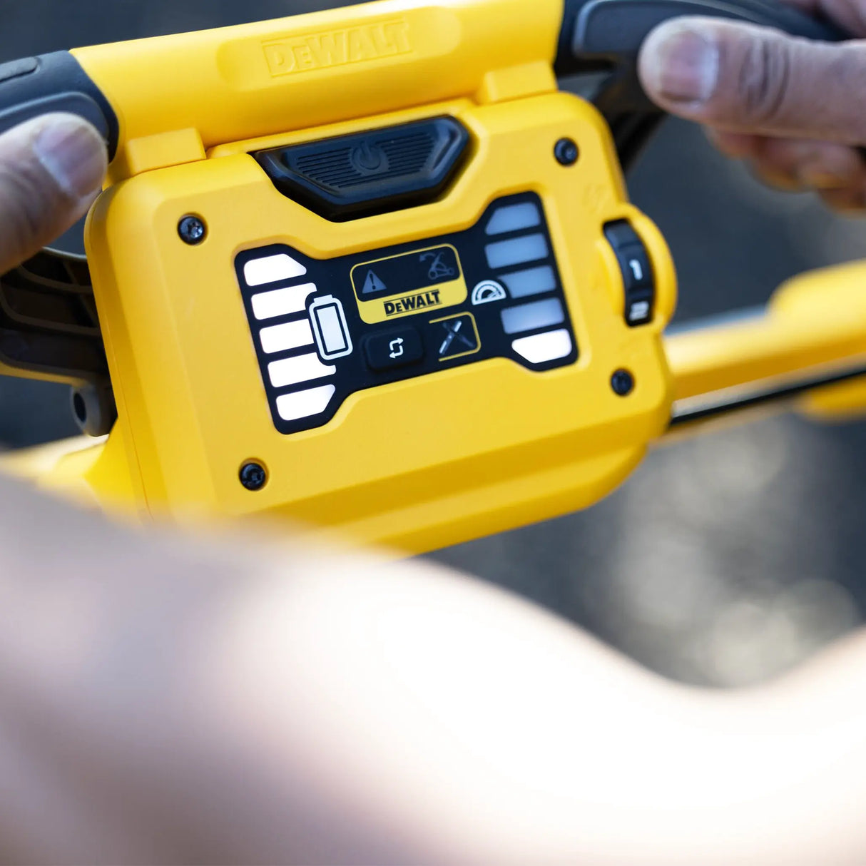 Rasaerba semovente Dewalt DCMWSP550N-XJ 54V