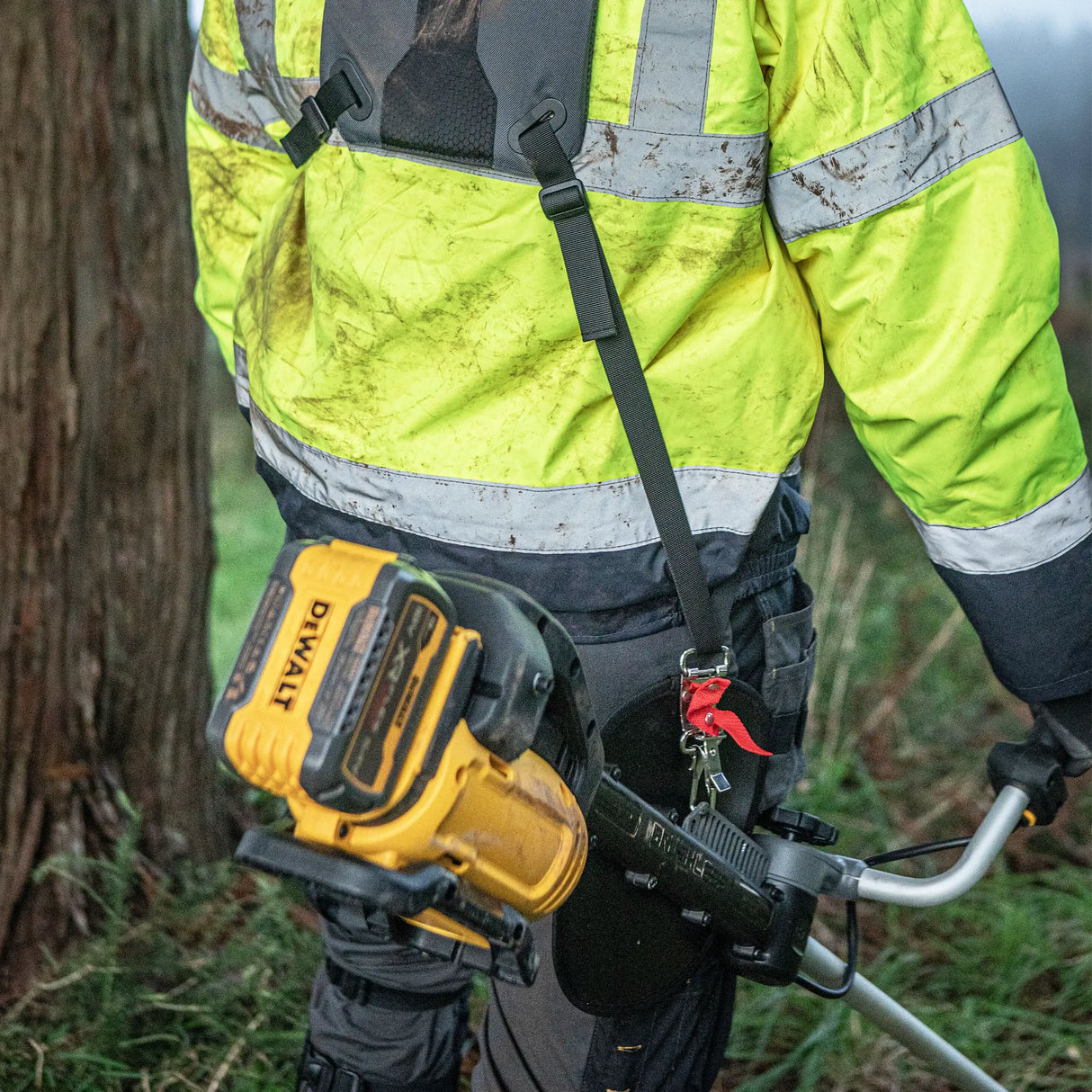 Decespugliatore Dewalt DCMBC823N-XJ 54V